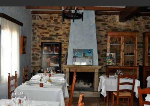 3-MesaConde-restaurante-mesas2.jpg